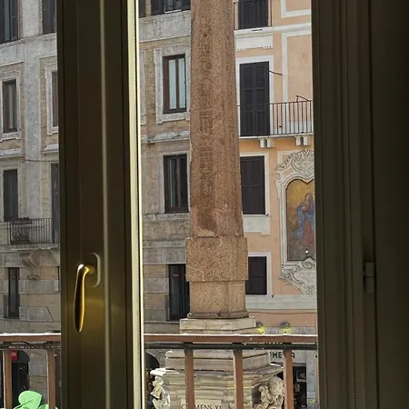 Casa Morgana - The Pantheon Balcony