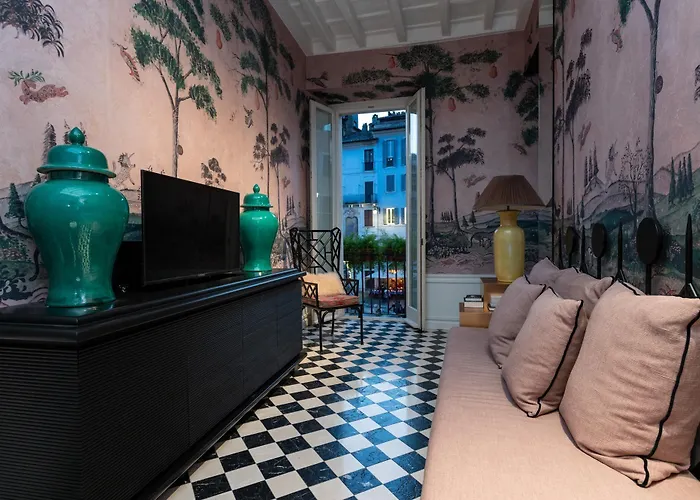 Casa Morgana - The Pantheon Balcony *